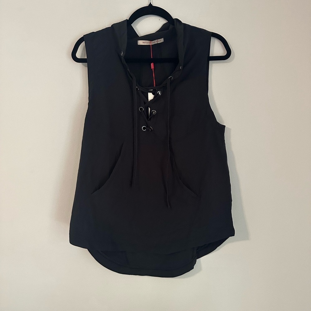 Black Sleeveless Lace-Up tank